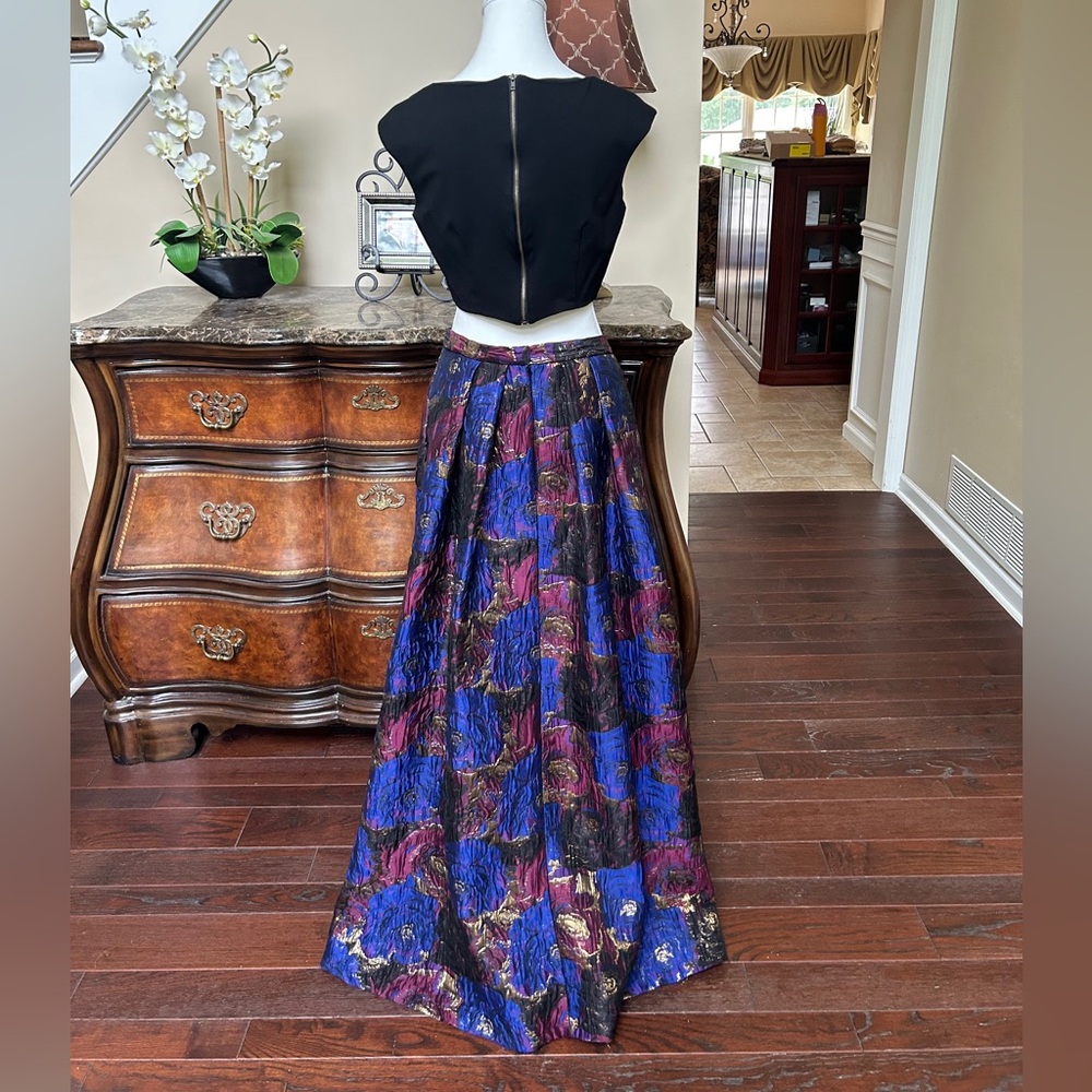 Two Piece Gown Aidan Mattox - Picture 2 of 4